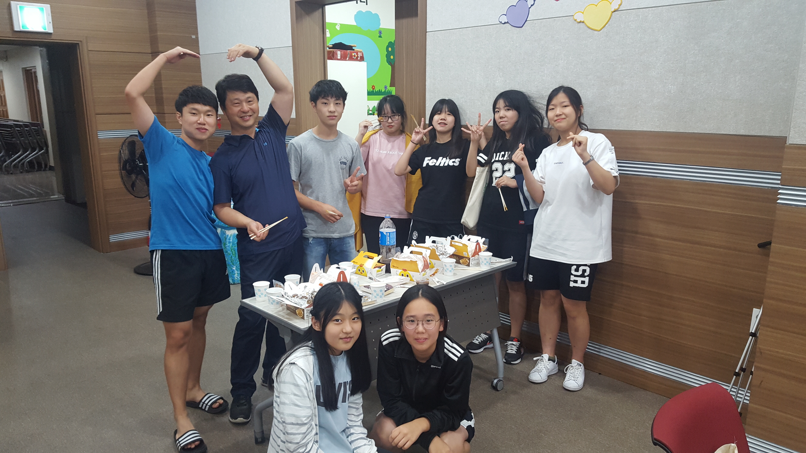 크기변환_20170730(조별 간식 사진 5).jpg