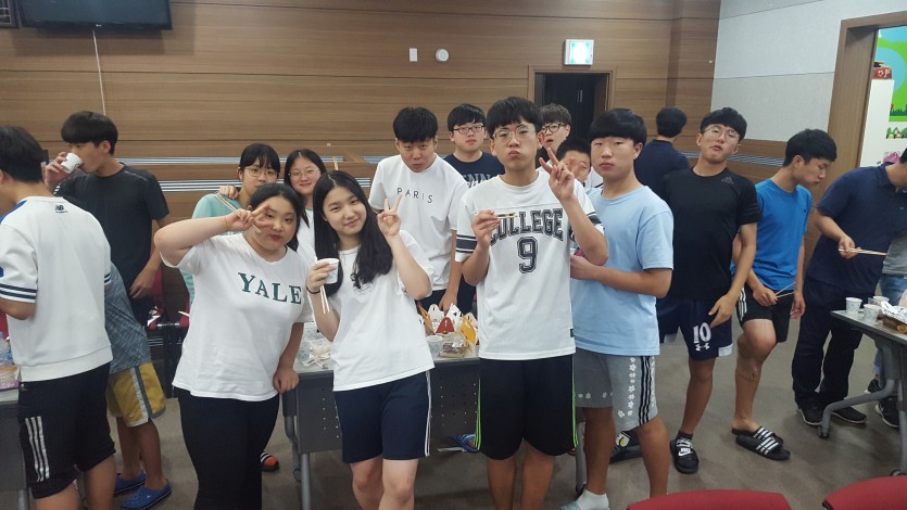 크기변환_20170730(조별 간식 사진 4).jpg