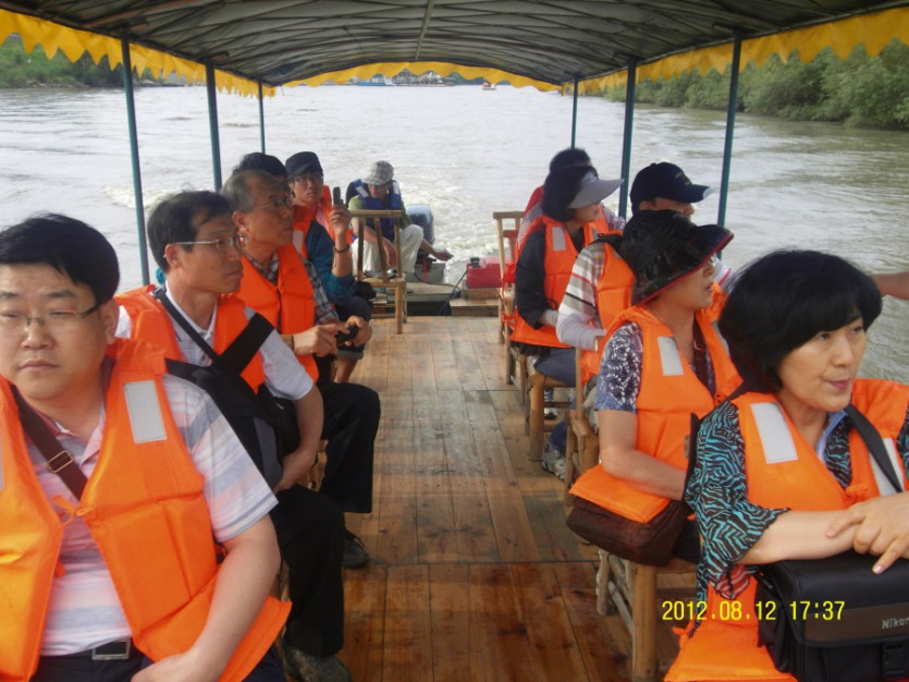 SDC12190.JPG