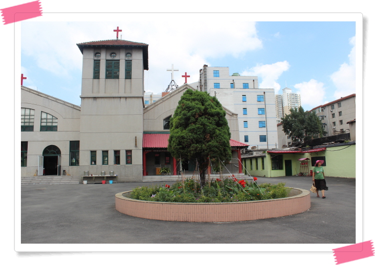 3-0동관교회 (최초한글성경번역-존로스선교사님).JPG