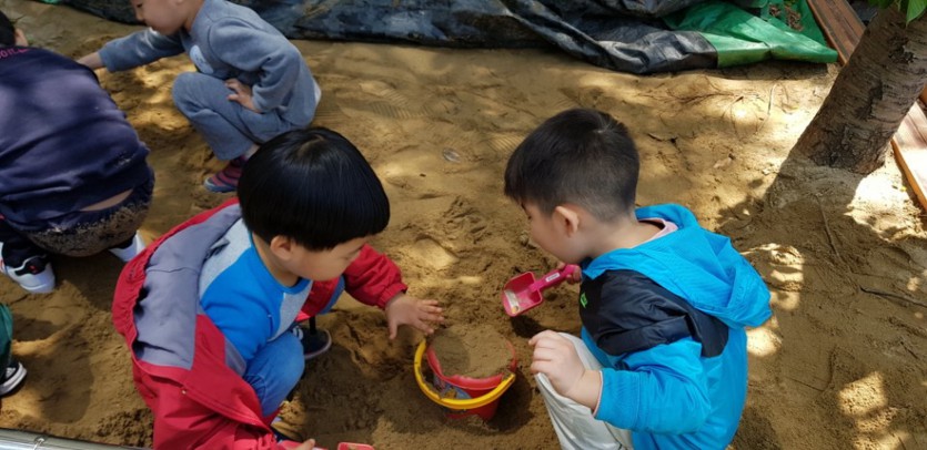 꾸미기_KakaoTalk_20180425_135425838.jpg