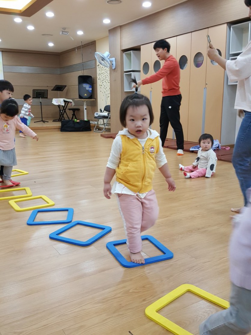[꾸미기]KakaoTalk_20180428_120445508 (1).jpg
