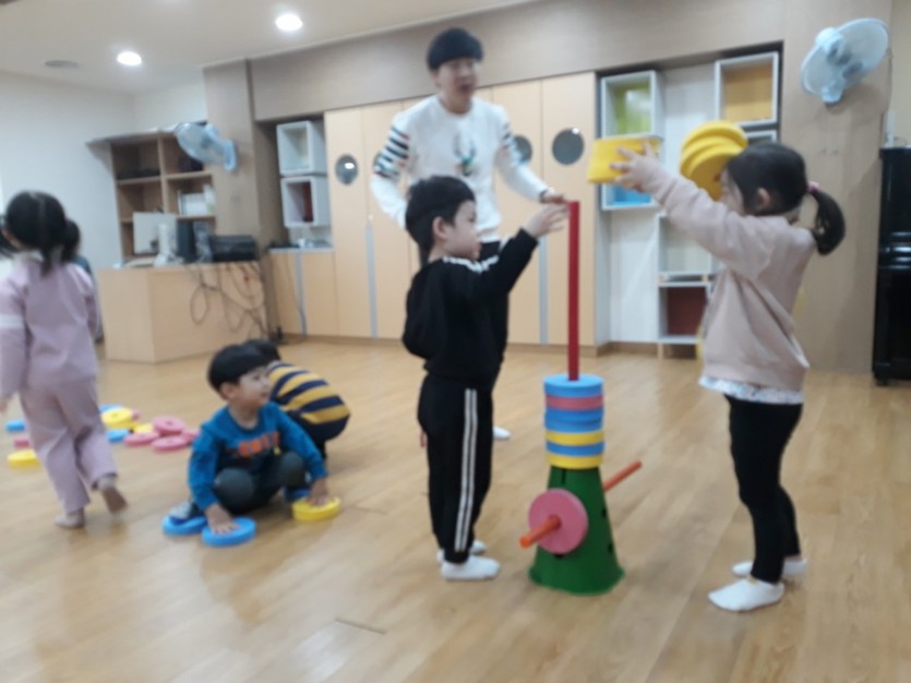 [꾸미기]KakaoTalk_20180328_135159020.jpg